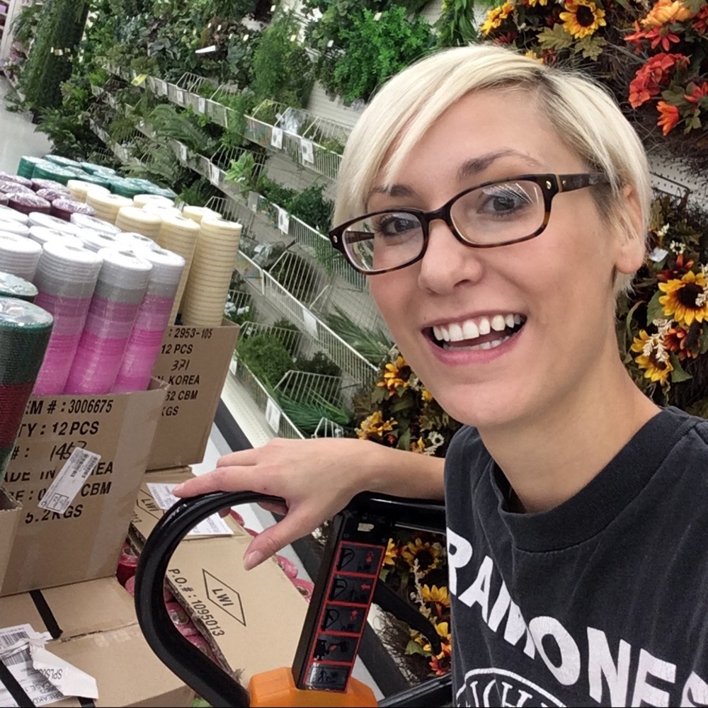 Meet your Posher, Deneen